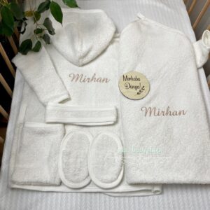 Bej işlemeli bornoz set