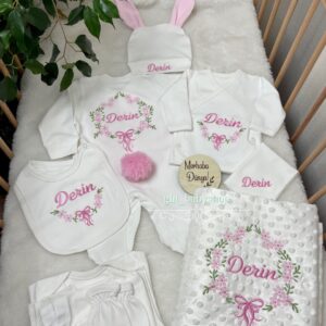 Çıtır çiçek desenli pembe ponponlu tavşan tulumlu nohutlu battaniyeli 10lu set