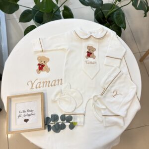 Bej biyeli, kırmızı papyonlu ayıcık işlemeli 4lü set