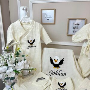 Minik kartal işlemeli müslin 10 parça set